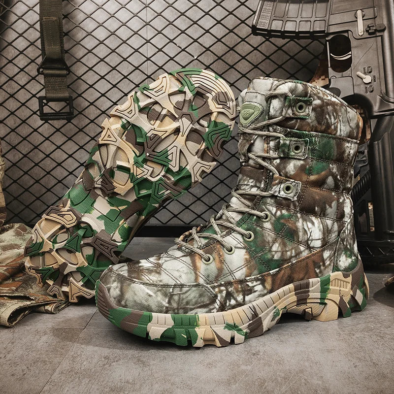 Hiking boots, lightweight, tactical, outdoor hunting boots.